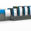 Die Rapida 106 bei Hofmann Infocom verfügt über eine Rolle-Bogen-Einrichtung, vier Druckwerke, automatisch umstellbare Bogenwendung, vier weitere Druckwerke, Lackturm, Auslageverlängerung mit Trocknerinstallation sowie moderner LED-UV-Trockentechnik 